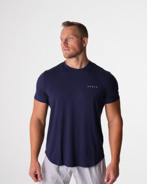 NVGTN Tech Fitted Tee Miesten T Paidat Laivastonsininen | FI054WN