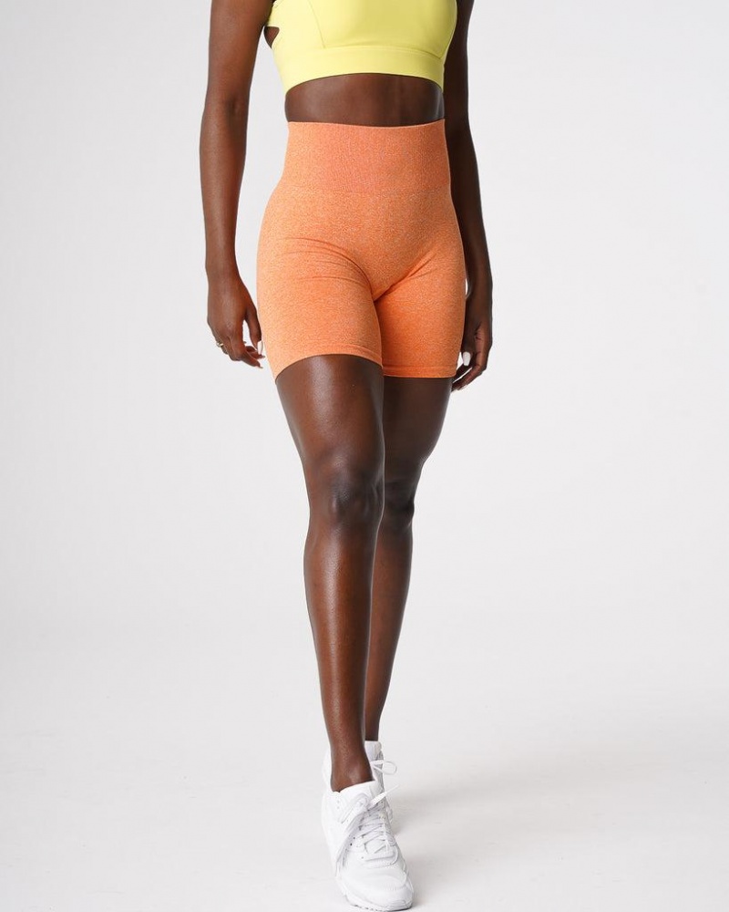 NVGTN Scrunch Seamless Naisten Shortsit Oranssi | FI046ZU